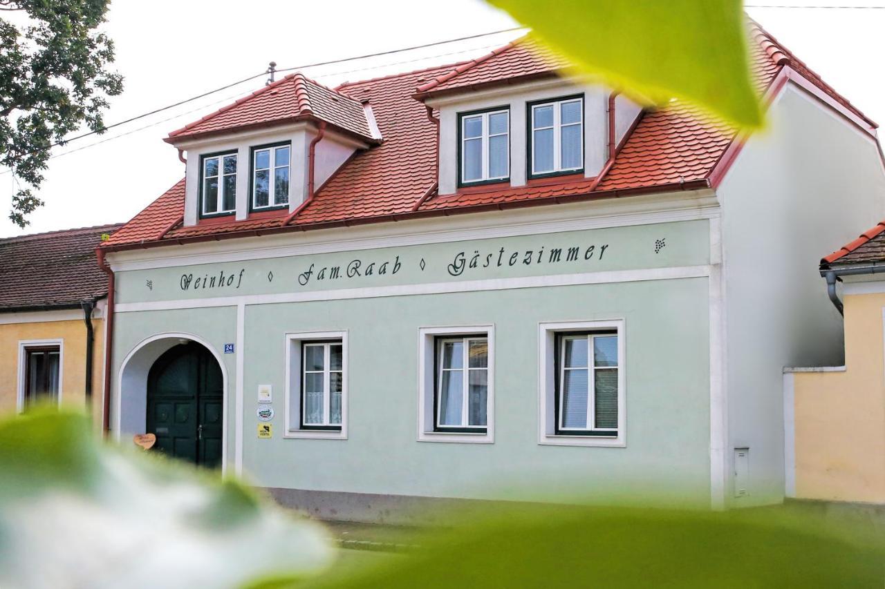 Ferienwohnung Weinhof Gregor Raab Unterretzbach Exterior foto